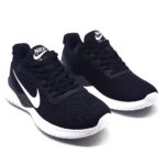 Nike Men's Sports Sneaker - Image 4